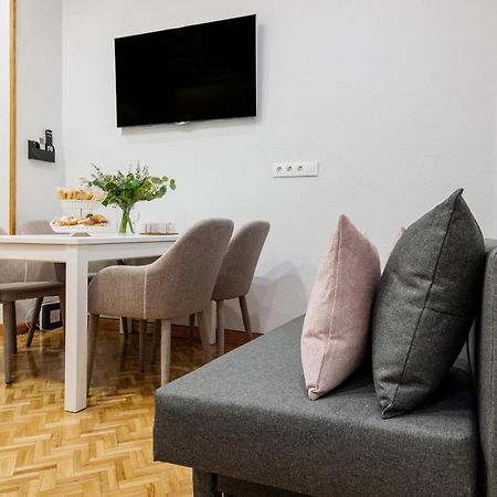 Centrico Apartamento Con 3 Banos En Puerta Del Sol Y Atocha Madri Exterior foto